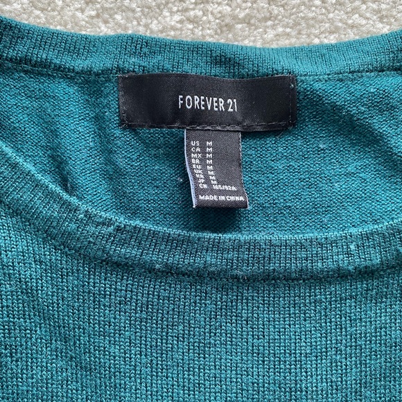 Green 3/4 sleeve Sweater Dress - Picture 2 of 2